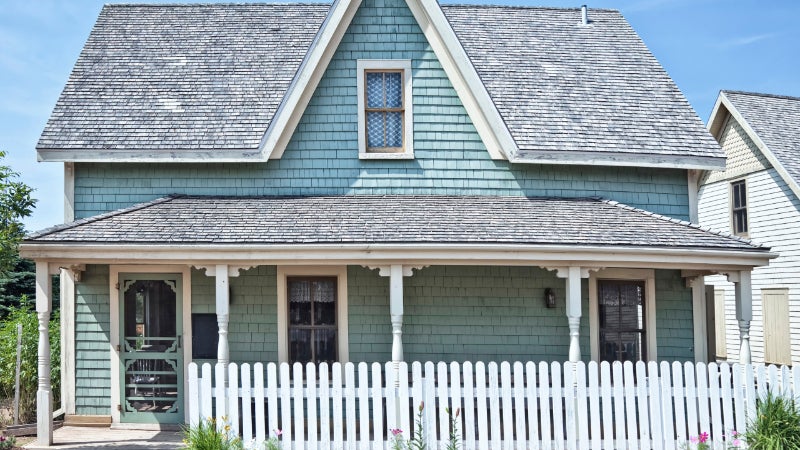 Flexibility in house hunting: Why a starter home might be your best choice.